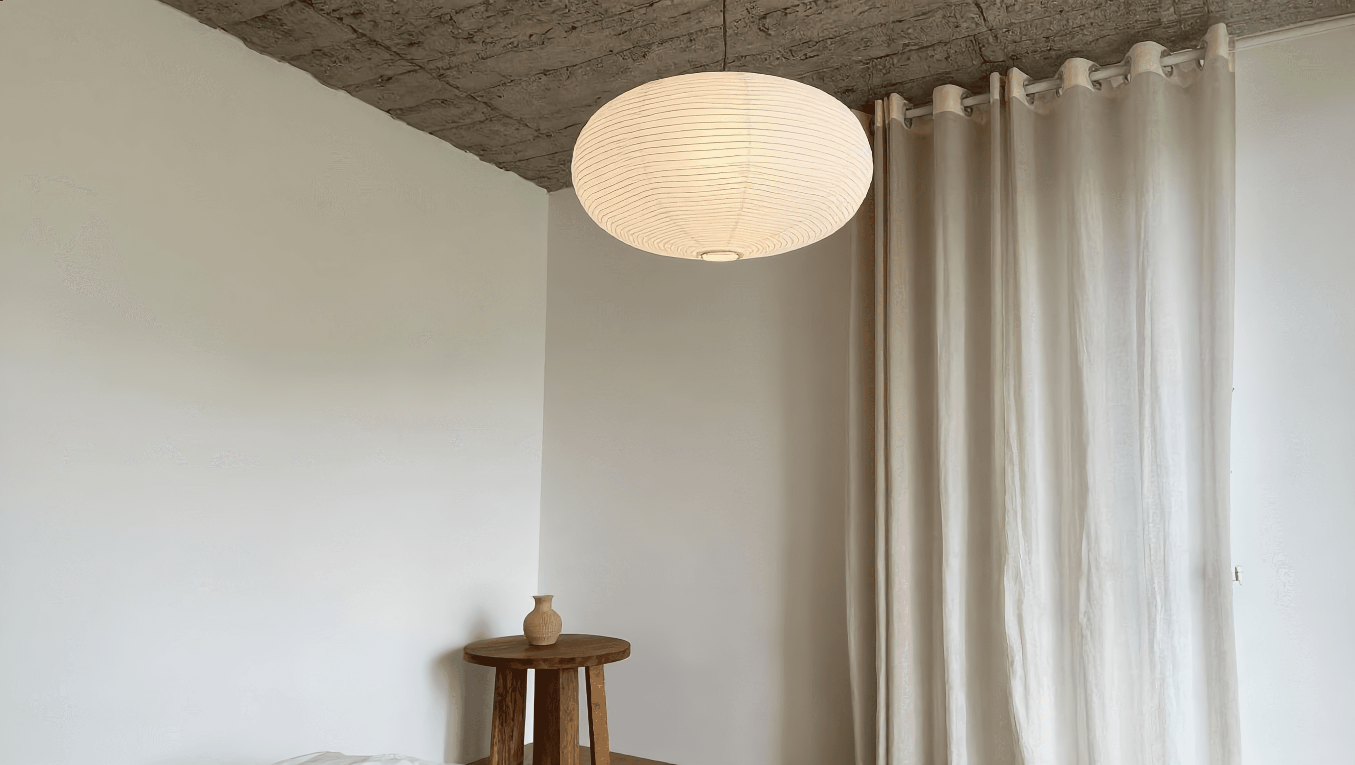 Henjiras Paper Pendant Lamp